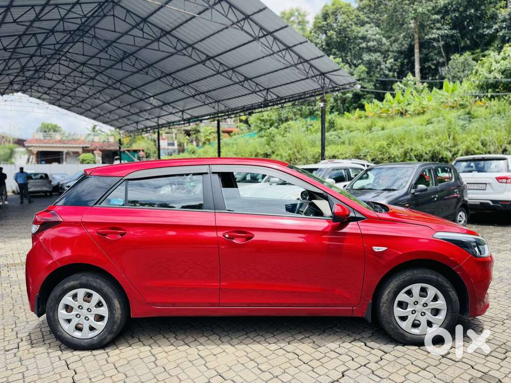 Hyundai I20 Magna At 1.4, 2016, Petrol