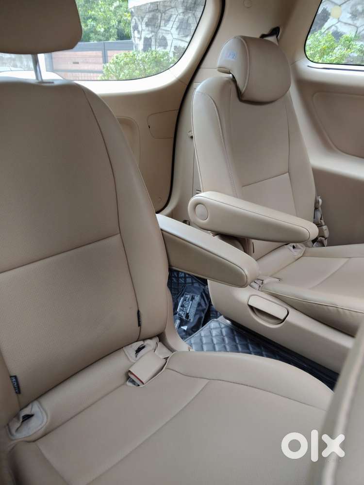 Kia Carnival Premium 8 Str, 2022, Diesel