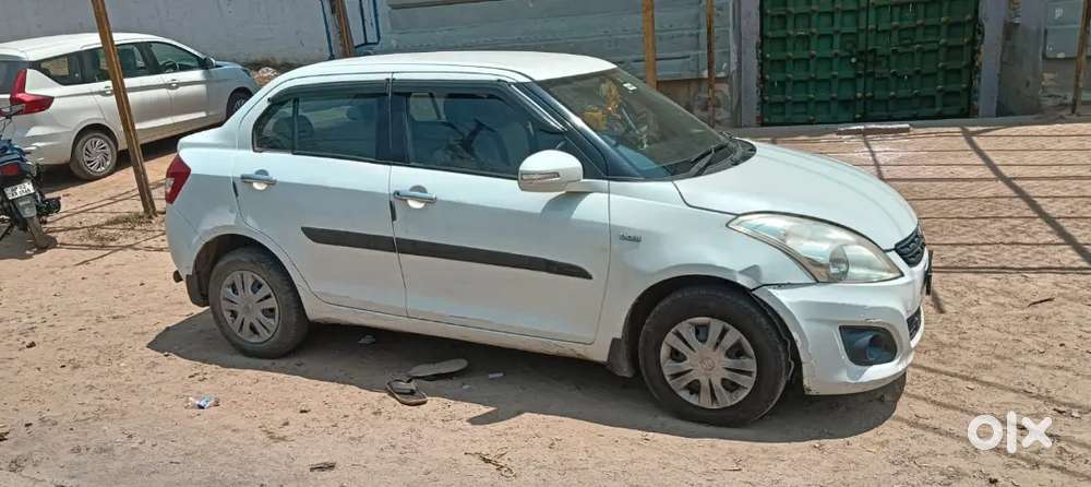 Maruti Suzuki Swift Dzire 2012 Diesel 200733 Km Driven