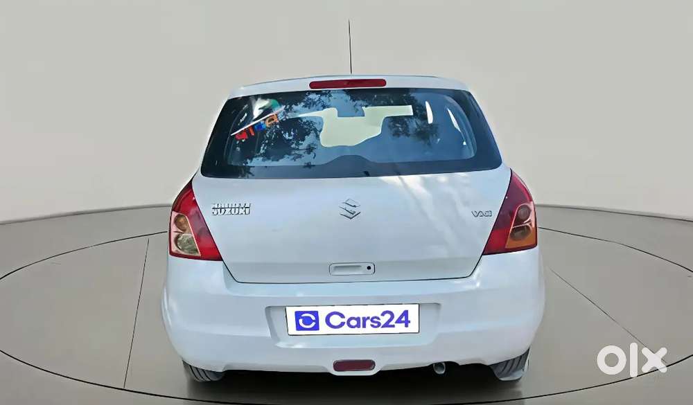 Maruti Suzuki Swift Lxi 2011