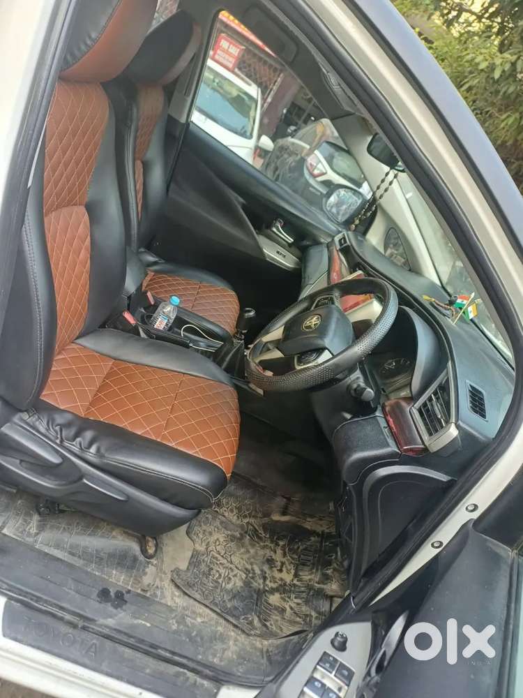 Toyota Innova Crysta 2.4 G Mt 7 Str, 2017, Diesel