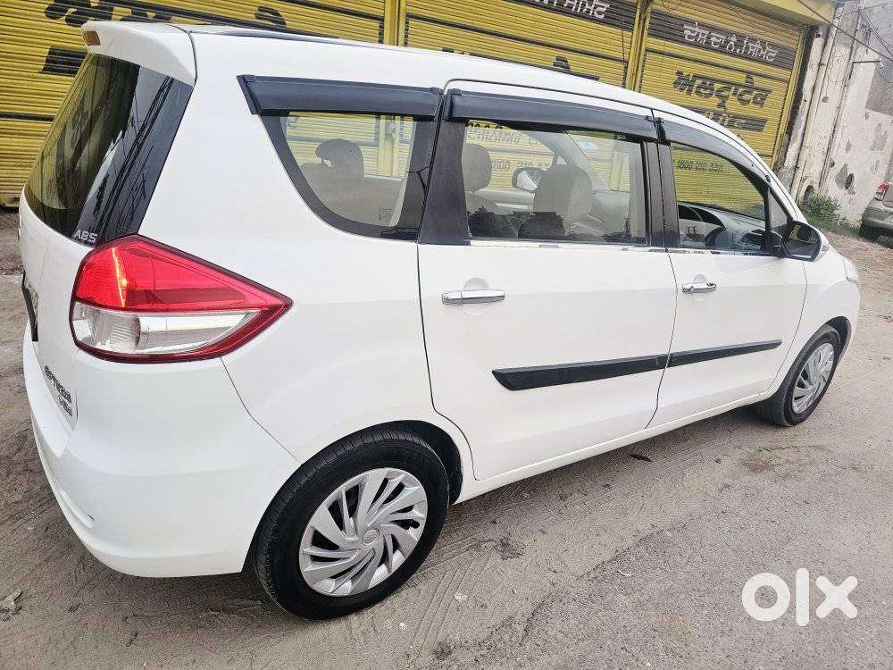 Maruti Suzuki Ertiga 2012-2015 Vdi, 2013, Diesel