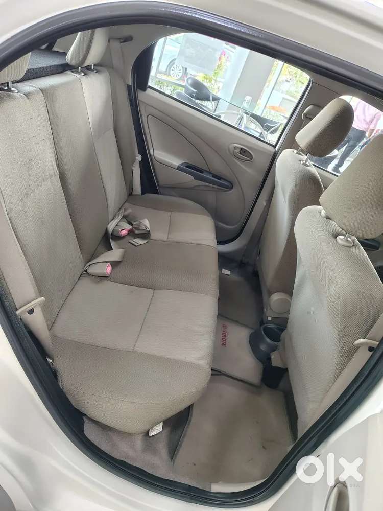 Toyota Etios Liva 2015