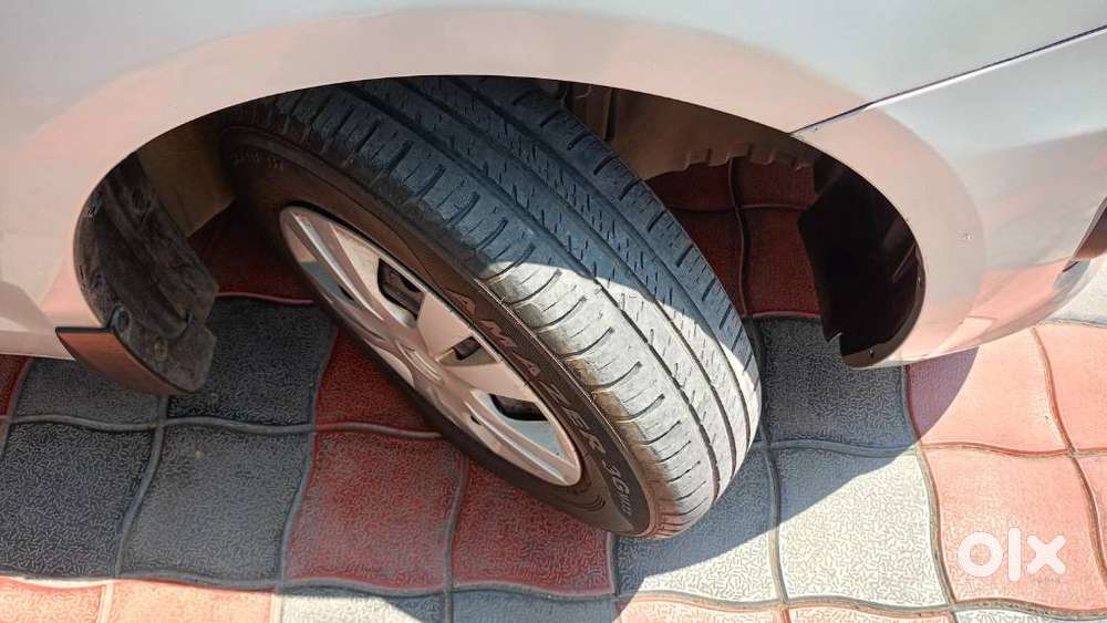 Maruti Suzuki Swift Dzire Vdi Bsiv, 2012, Diesel