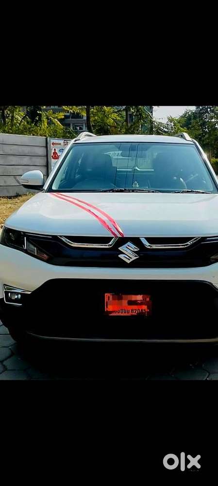 Maruti Suzuki Brezza 1.5 Lxi Smart Hybrid, 2023, Petrol