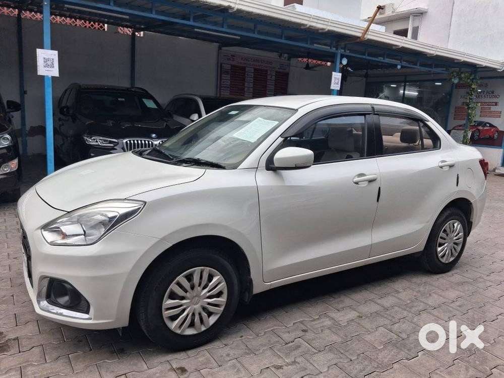 Maruti Suzuki Dzire 1.2 Vxi, 2021