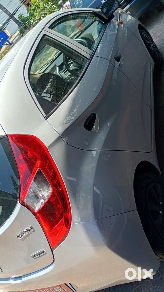 Hyundai Eon 0.8 Magna (o), 2012, Petrol