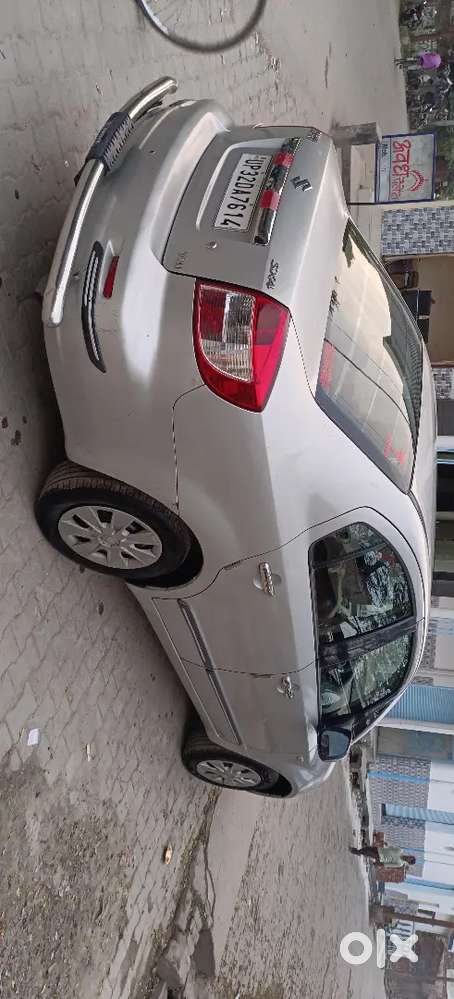 Maruti Suzuki Sx4 Vxi Cng 2010 Variant