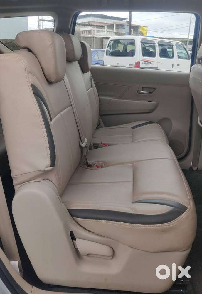 Maruti Suzuki Ertiga Vxi Abs Bs Iv, 2025, Cng & Hybrids
