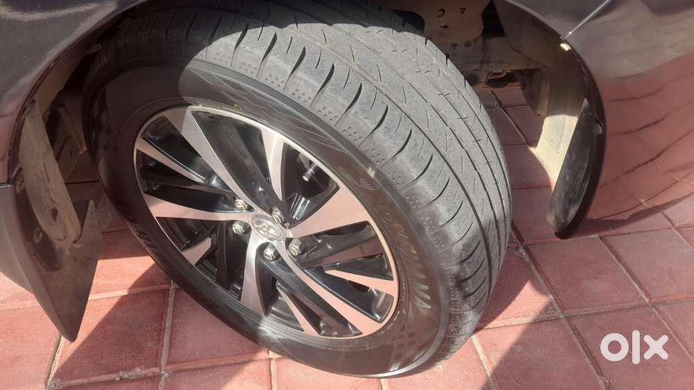 Toyota Innova Crysta Zx 2.4 Diesel 7 Seater, 2021, Diesel