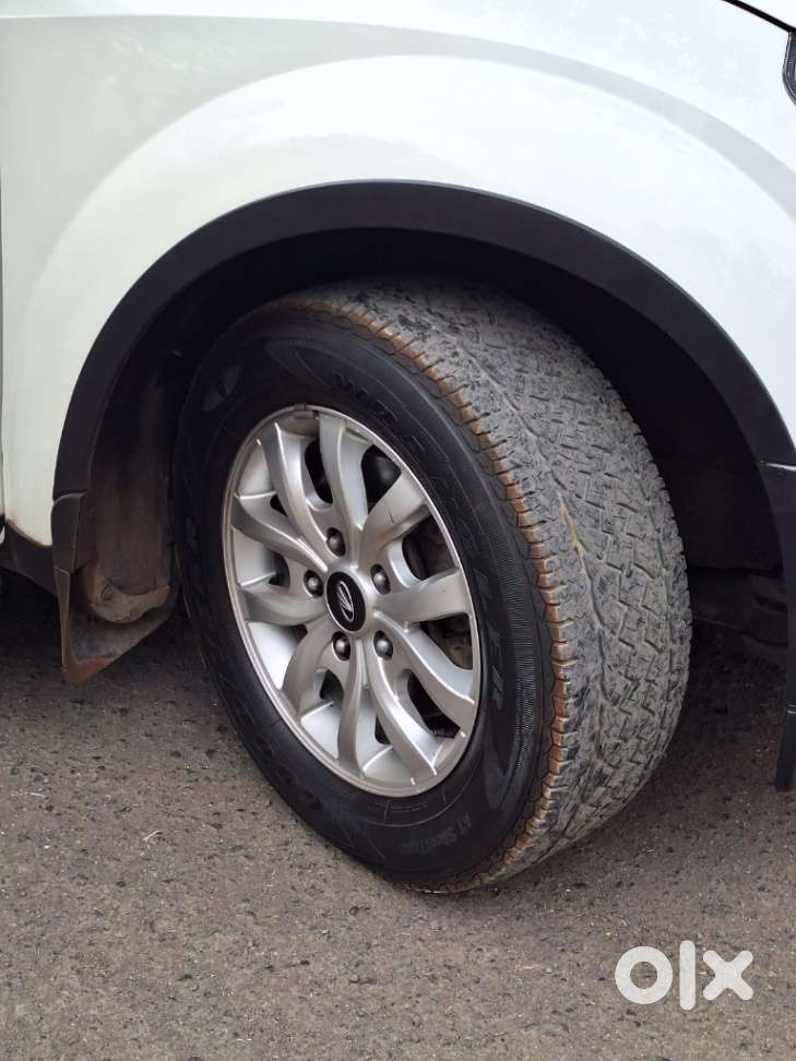 Mahindra Xuv500 W9 At 1.99, 2019, Diesel