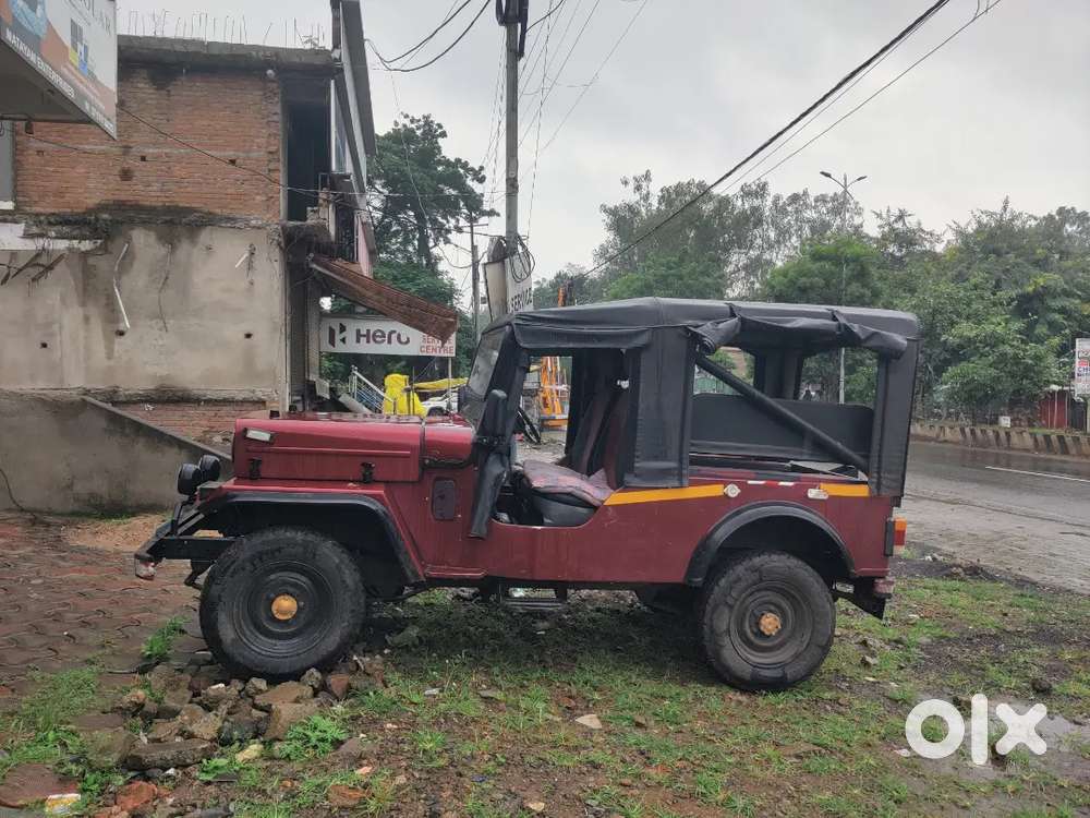 Mahindra Jeep 1988