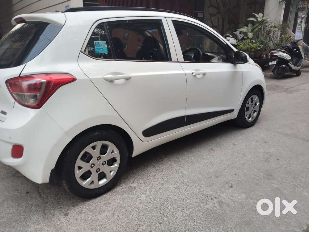 Hyundai I10 Sportz, 2017, Cng & Hybrids