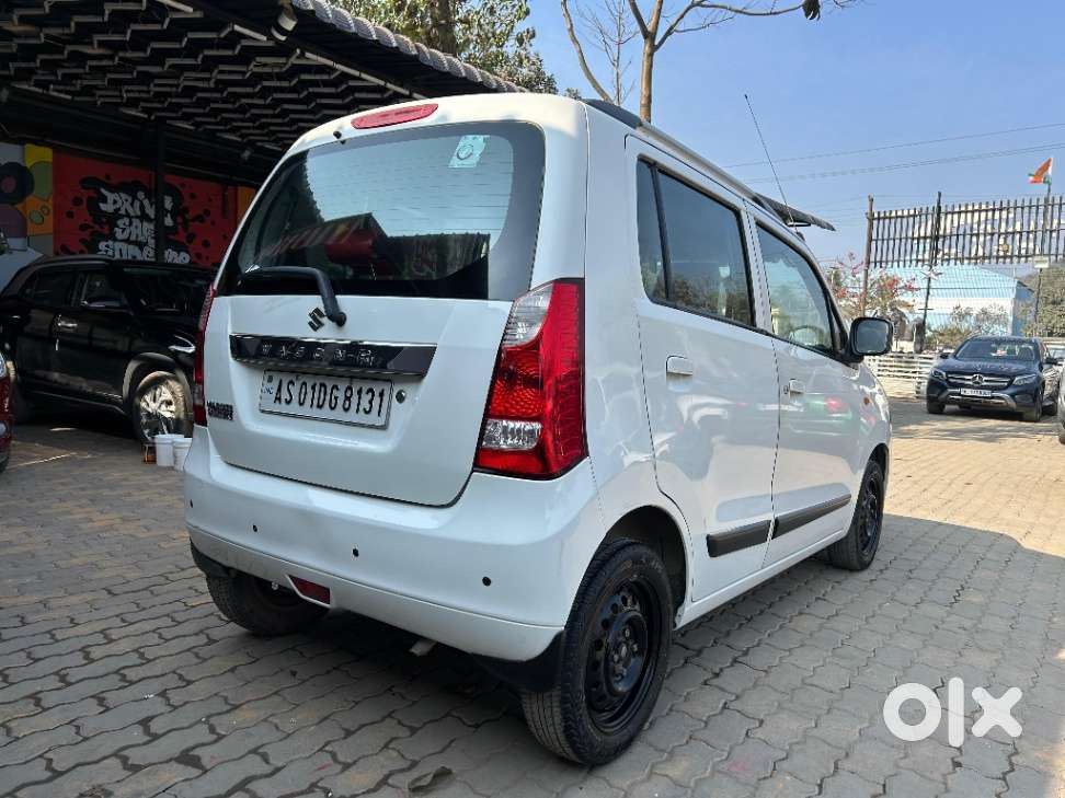 Maruti Suzuki Wagon R Vxi Amt1.2, 2017, Petrol