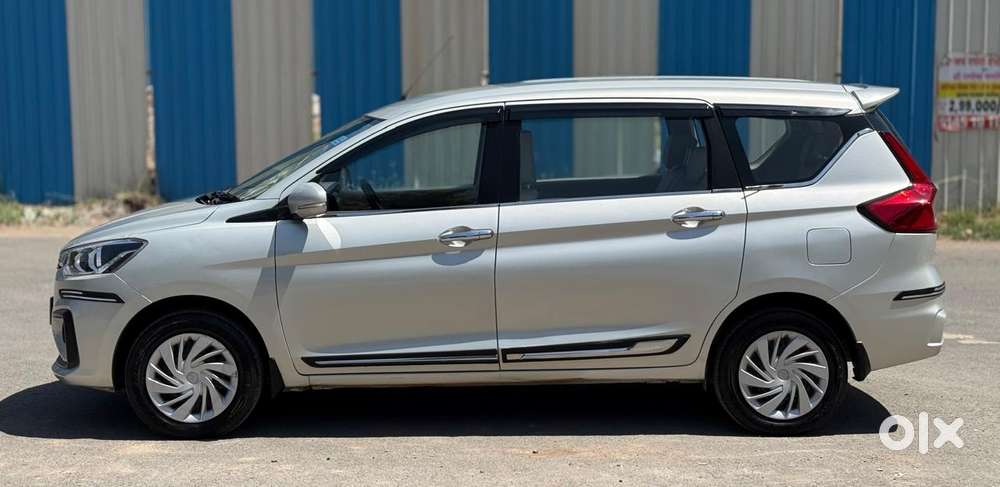 Maruti Suzuki Ertiga 2022-2023 Vxi Cng, 2022, Petrol
