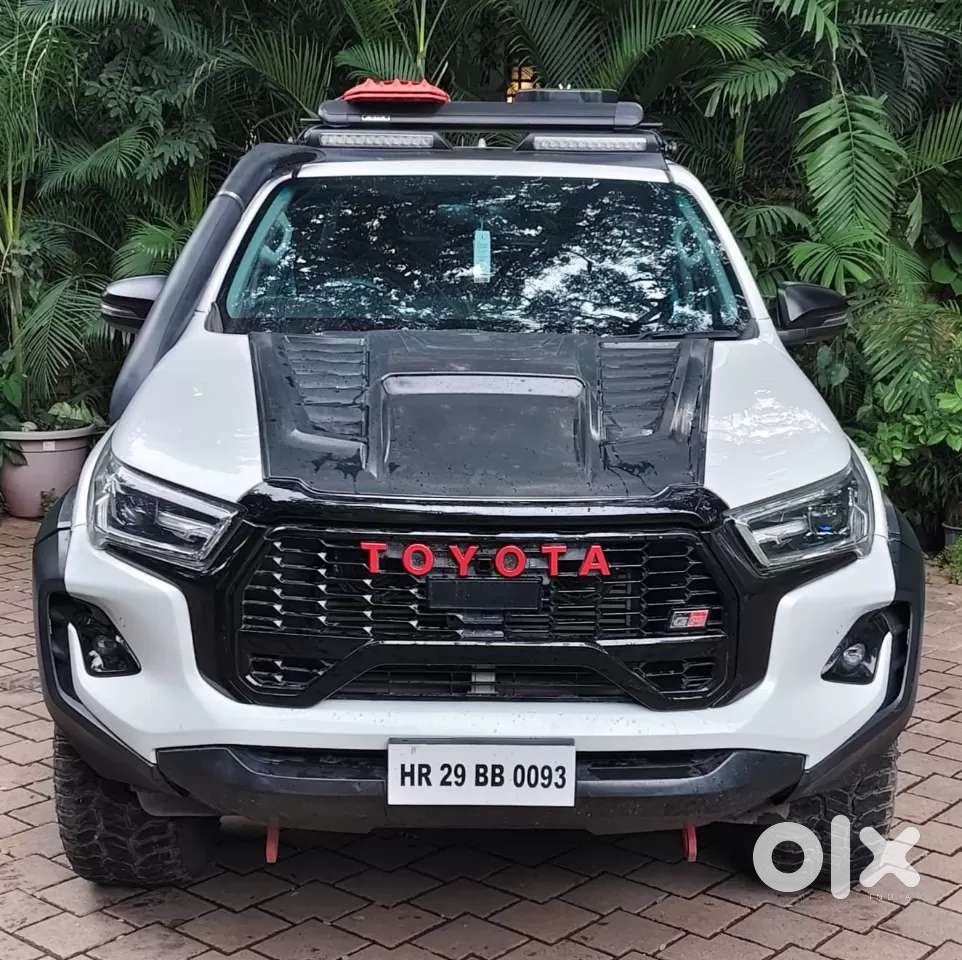 Toyota Hilux 2.8 High 4x4 Mt, 2023, Diesel