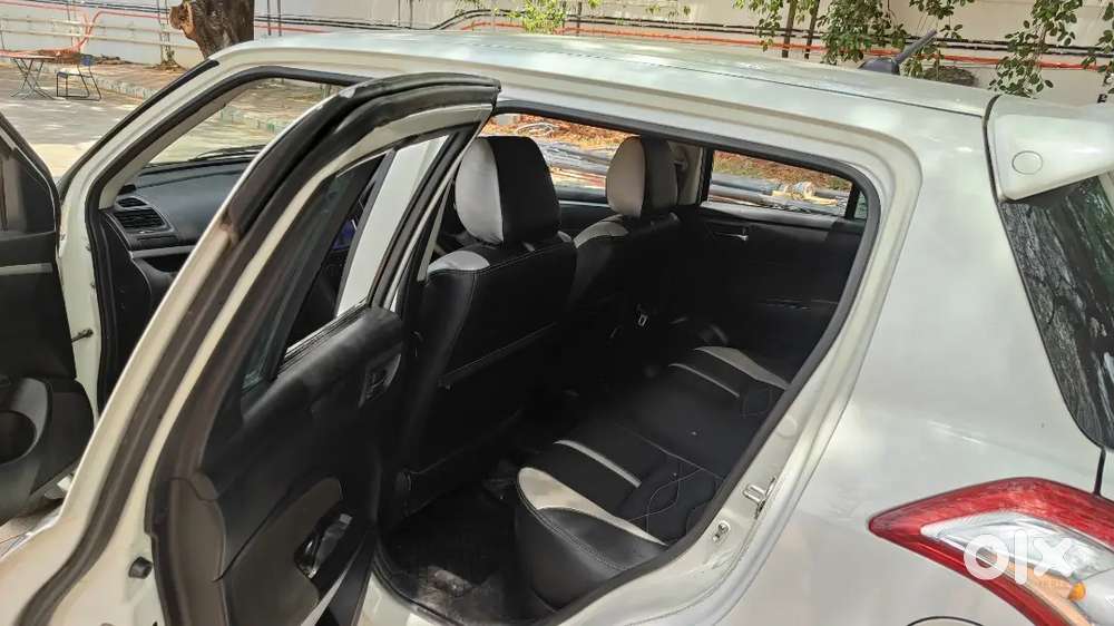 Maruti Suzuki Swift 2012 Petrol 71000 Km Driven