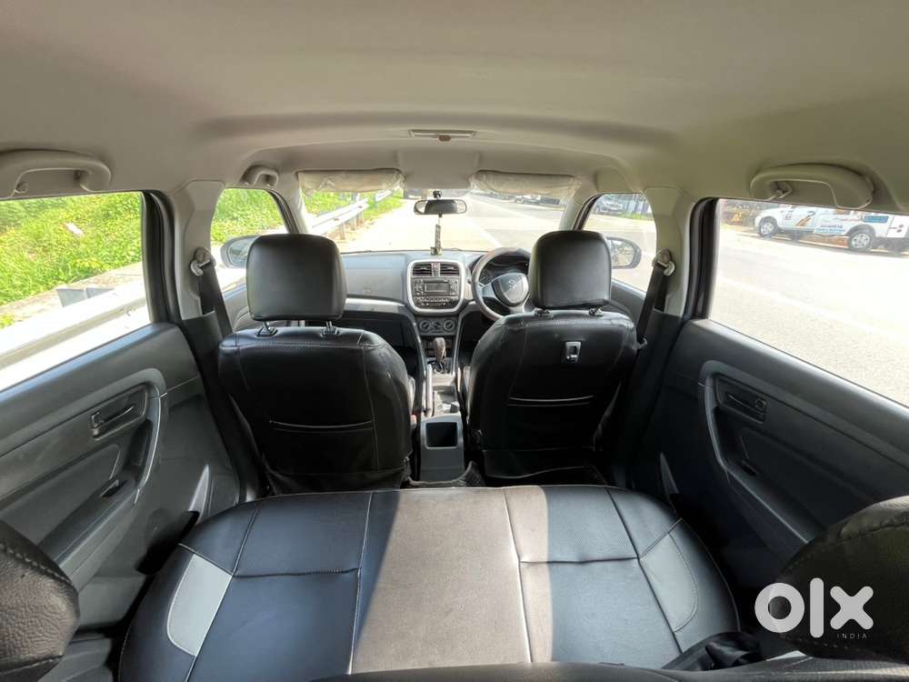 Maruti Suzuki Brezza 2016 Diesel Well Maintained