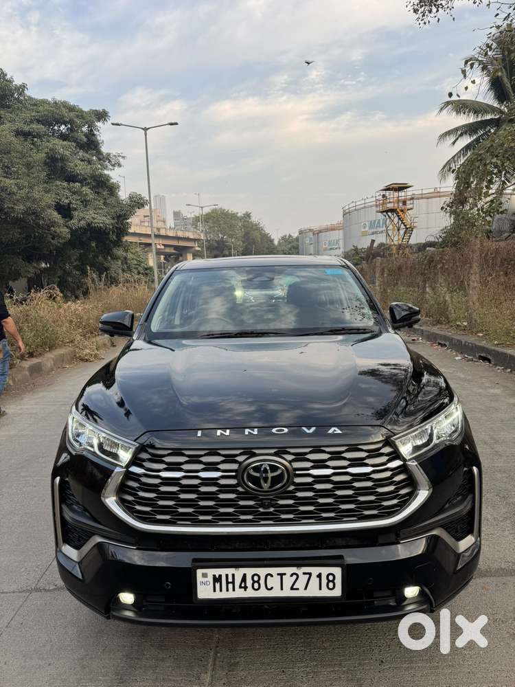 Toyota Innova Hycross 2.0 Zx (o) Hybrid 7 Str, 2023, Petrol