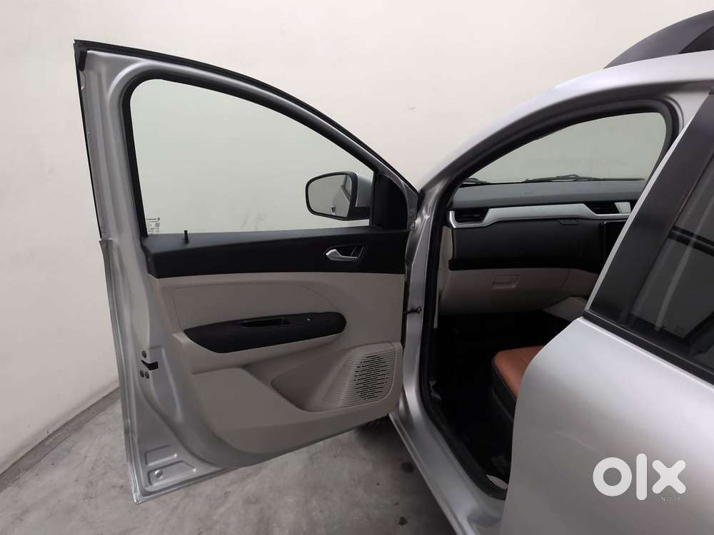 Renault Triber Rxz Easy-r Amt, 2021, Petrol