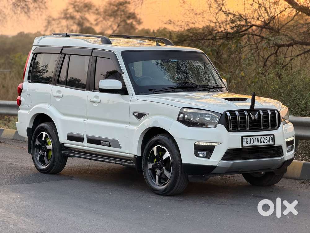 Mahindra Scorpio S11 Mt 7s, 2023, Diesel