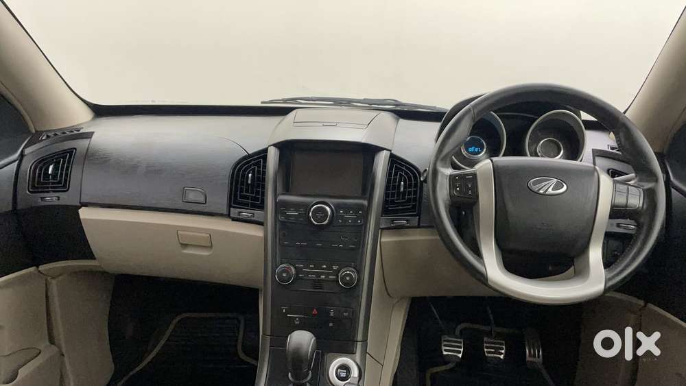 Mahindra Xuv500 2.2 W10, 2015, Diesel