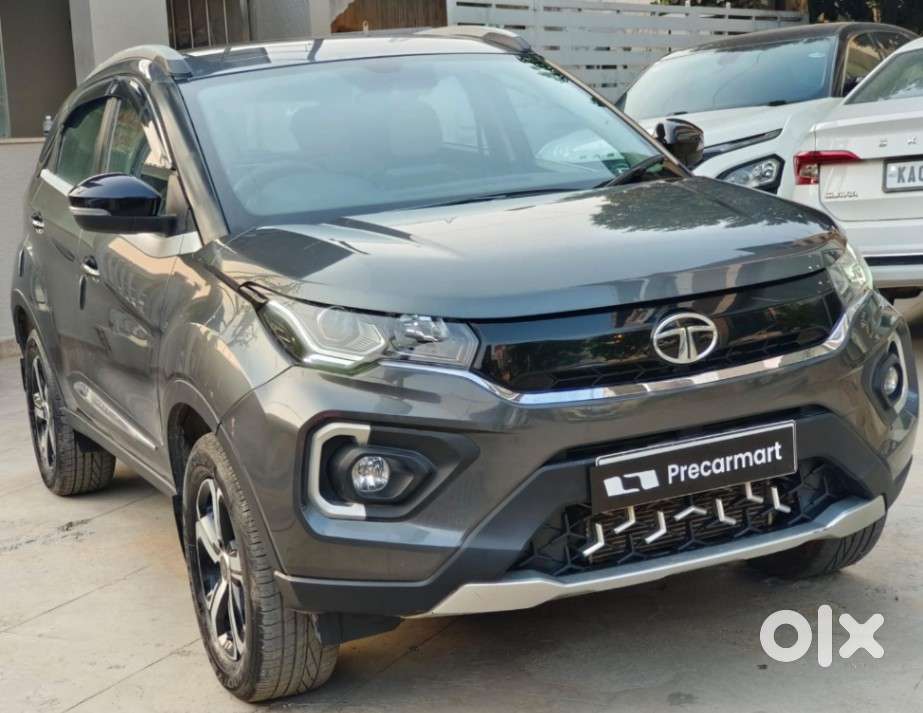 Tata Nexon 1.2 Revotron Xza Plus, 2022, Petrol