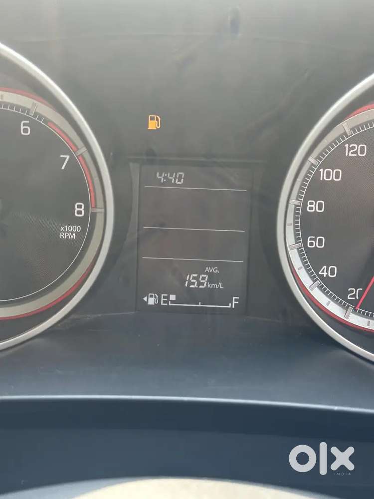 Swift 1.2 Vxi 2023 Petrol