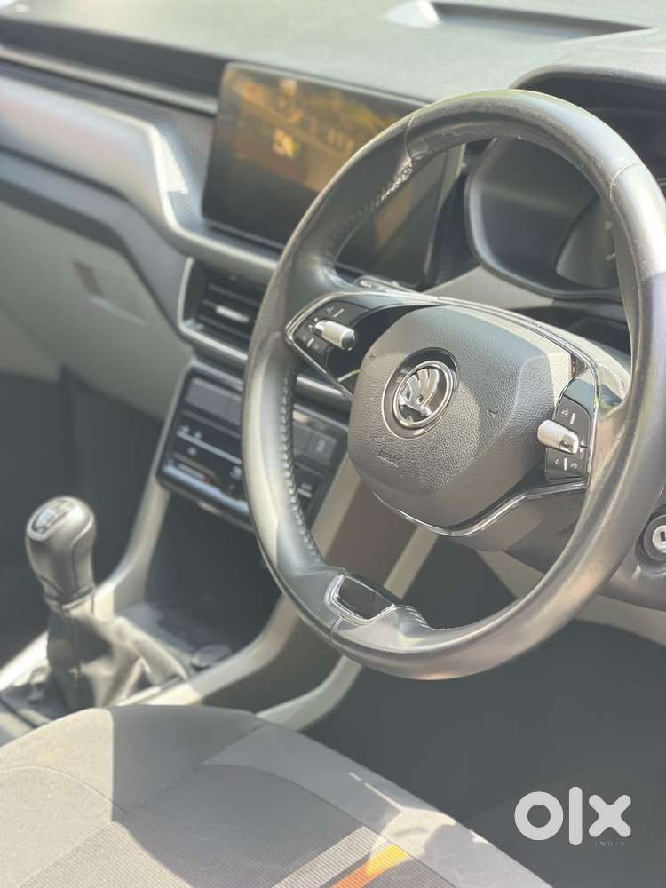 Skoda Kushaq Ambition 1.0l Tsi Mt, 2024, Petrol