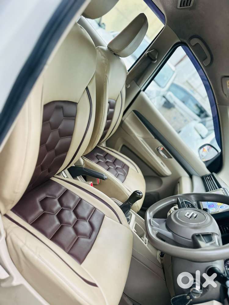 Maruti Suzuki Ertiga 1.4 Vxi Cng Anniversary Edition, 2022, Cng & Hy..