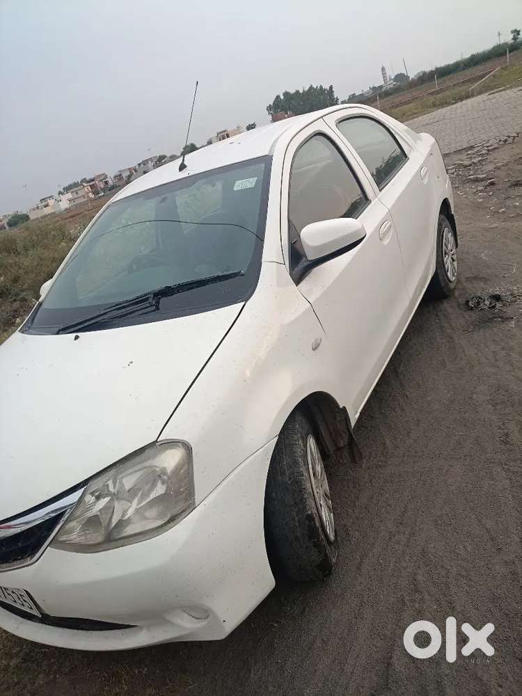 Toyota Etios 2012 Diesel 105000 Km Driven