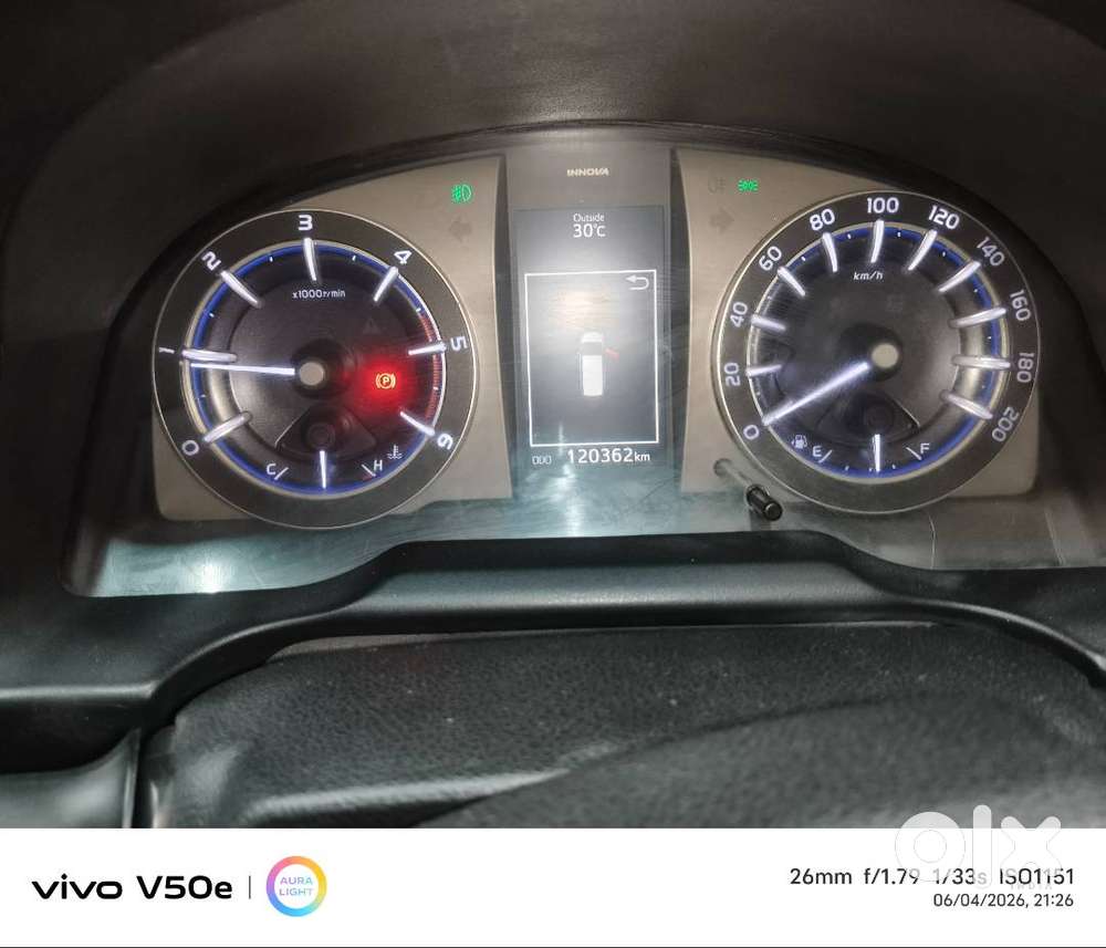 Innova Crysta V