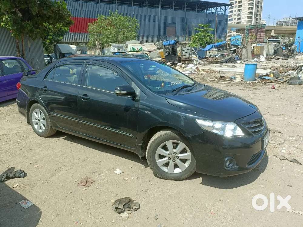 Toyota Corolla Altis 2012 Petrol Well Maintained
