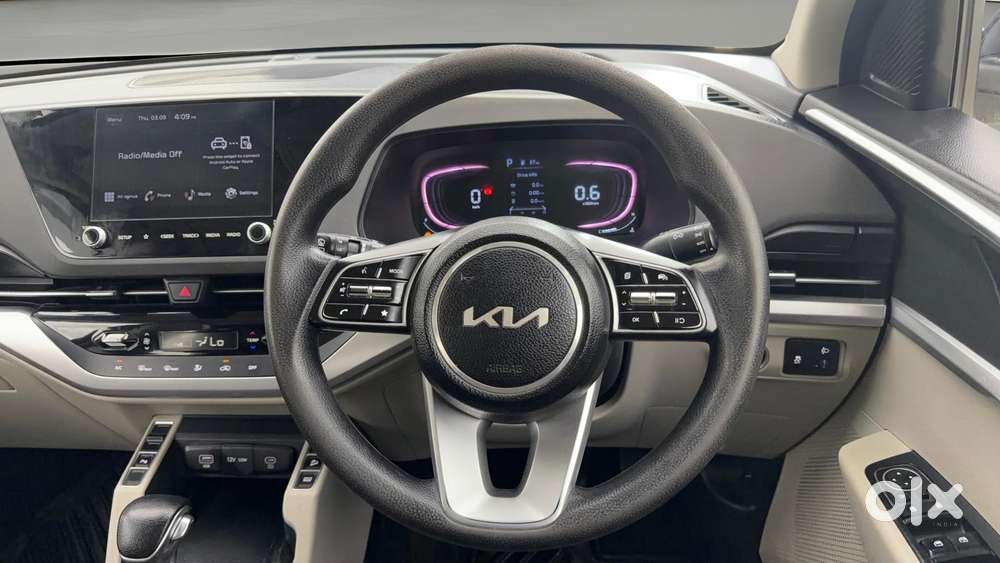 Kia Carens 1.4 Prestige Plus Turbo Dct 7 Str, 2022, Petrol
