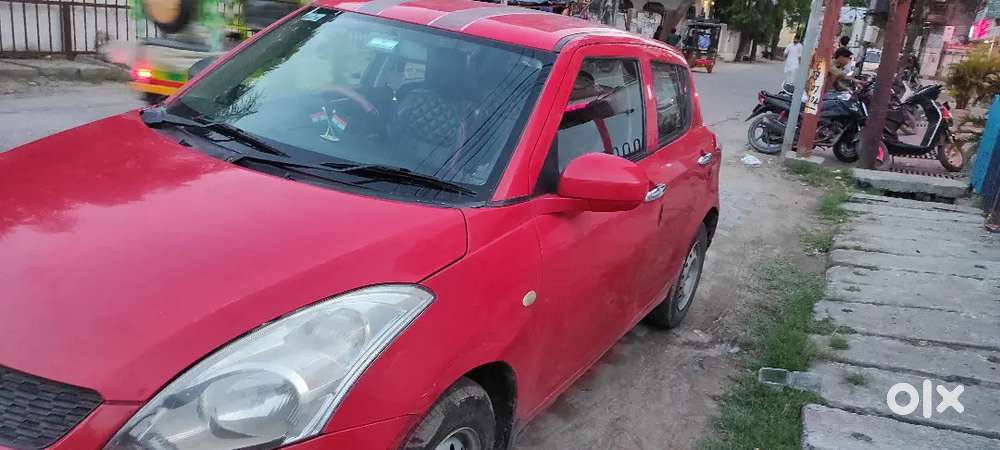 Maruti Suzuki Swift 2017 Cng & Hybrids 135000 Km Driven