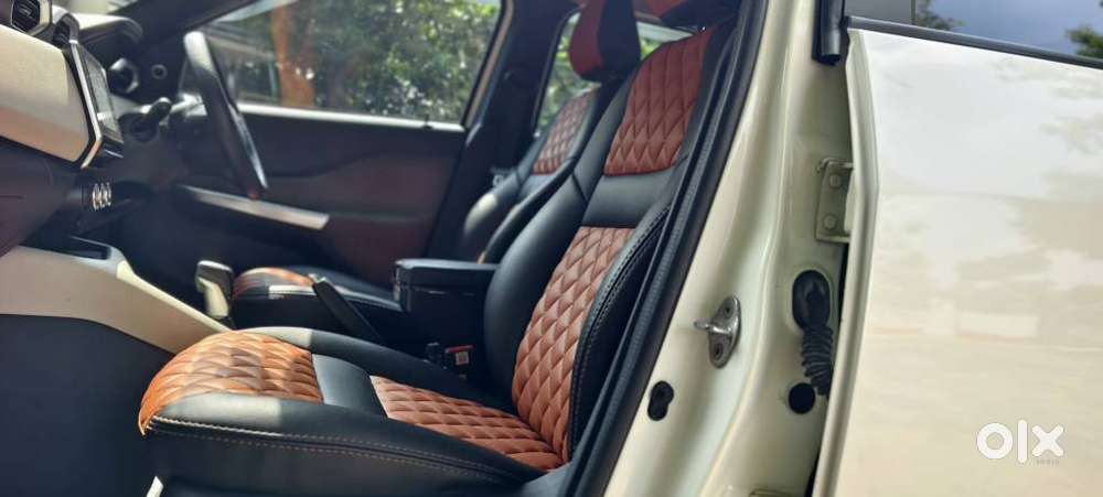 Nissan Magnite 1.0 Xv Turbo Cvt Dual Tone, 2021, Petrol