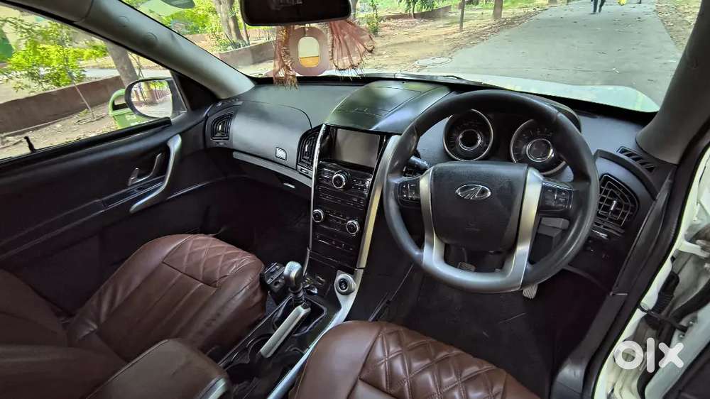 Mahindra Xuv500 2.2 Manual Diesel 2019 First Owner Full Insured