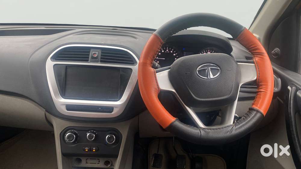 Tata Tiago 1.2 Revotron Xm, 2016, Petrol