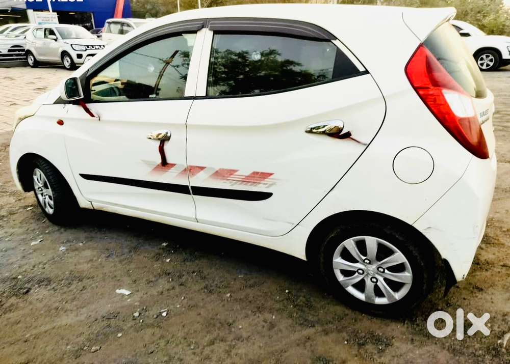 Hyundai Eon 2012 Petrol Well Maintained