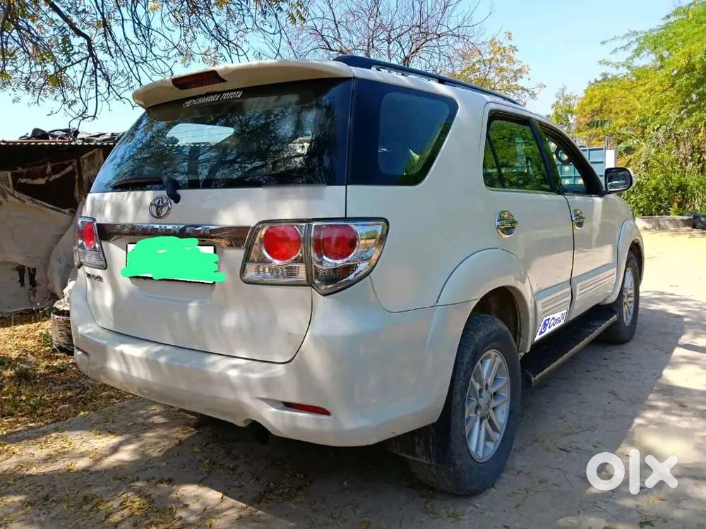 Toyota Fortuner 2014 Manual Diesel
