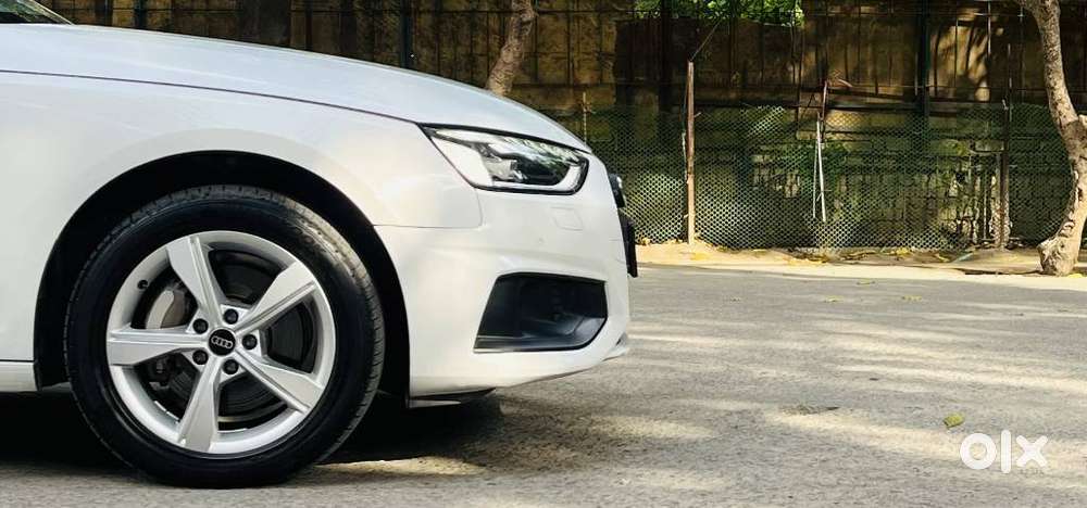 Audi A4 1.8 Tfsi Premium Plus, 2025, Petrol