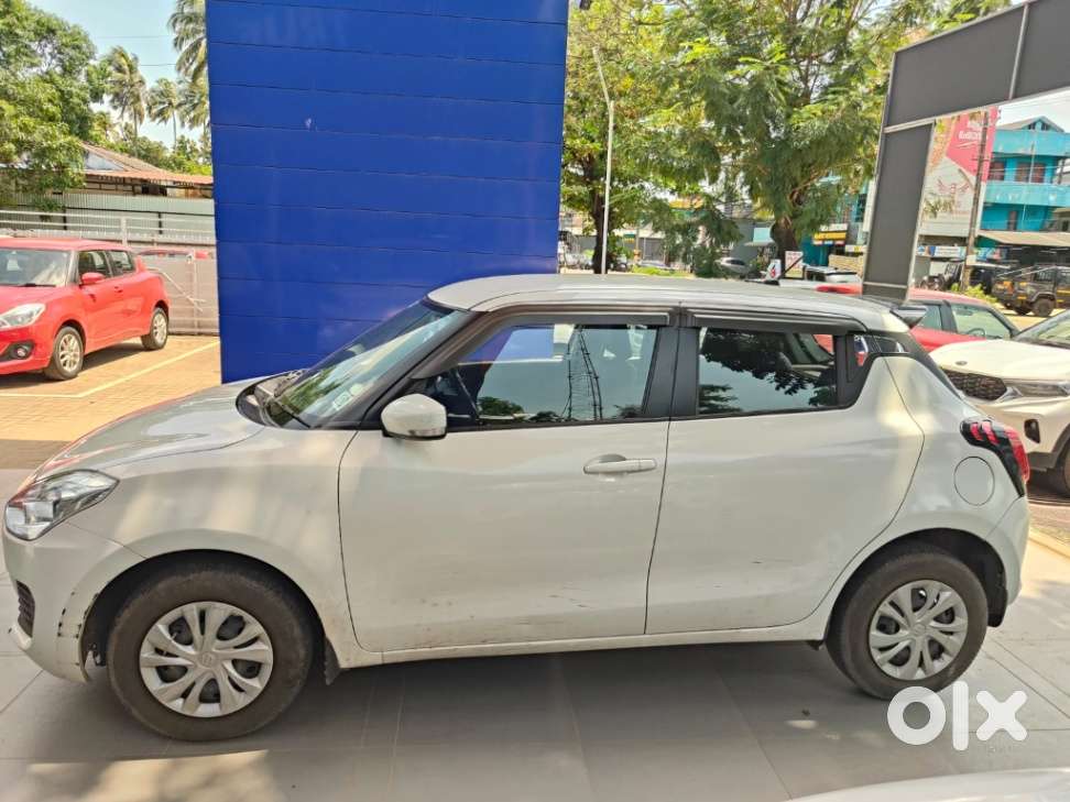 Maruti Suzuki Swift Vvt Vxi, 2022, Petrol