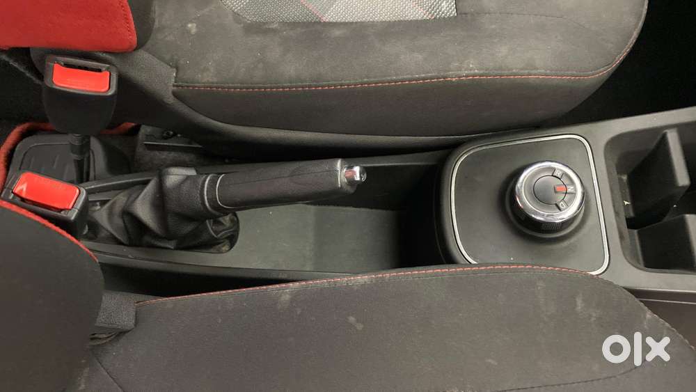 Renault Kwid 2019-ongoing 1.0 Rxt Amt (o), 2020, Petrol