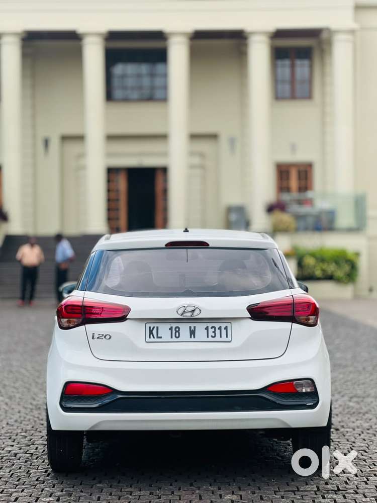 Hyundai I20 Petrol Spotz, 2018, Petrol