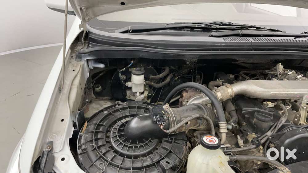 Toyota Innova 2.5 G (diesel) 8 Seater, 2012, Diesel