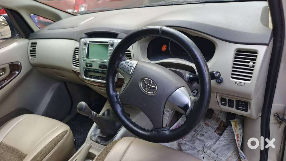 Toyota Innova 2.5 V 7 Str, 2013, Diesel