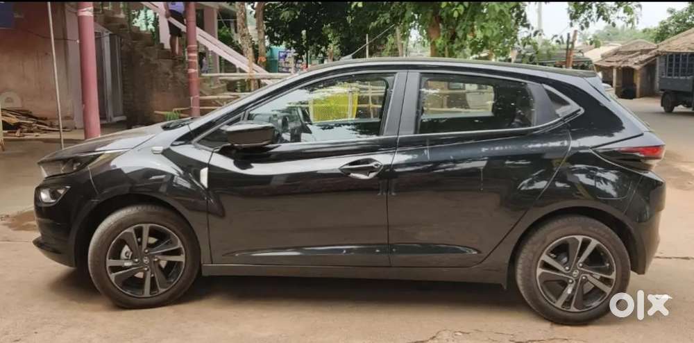 Tata Altroz 2023 Petrol Well Maintained