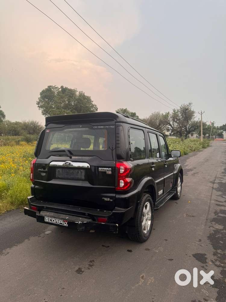 Mahindra Scorpio 11 2020 133000 Km Driven