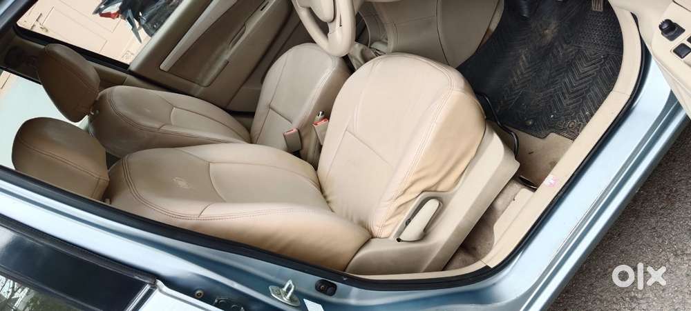 Maruti Suzuki Ertiga Vxi, 2012, Petrol