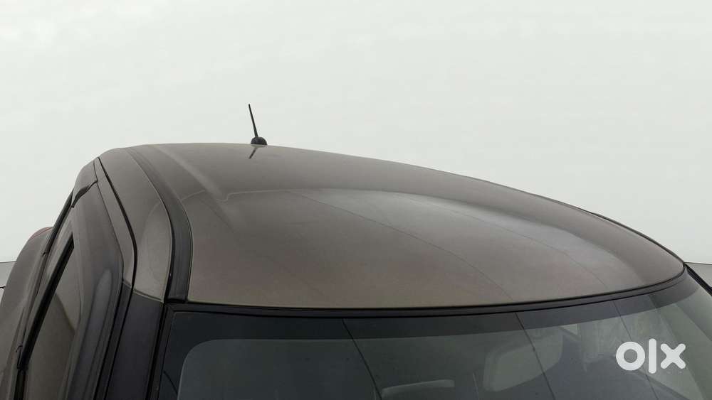 Maruti Suzuki Swift Zxi Plus, 2021, Petrol